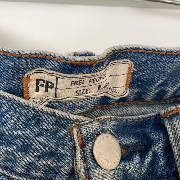 Free People Distressed Cropped Blue Jeans - Picture 2 of 6